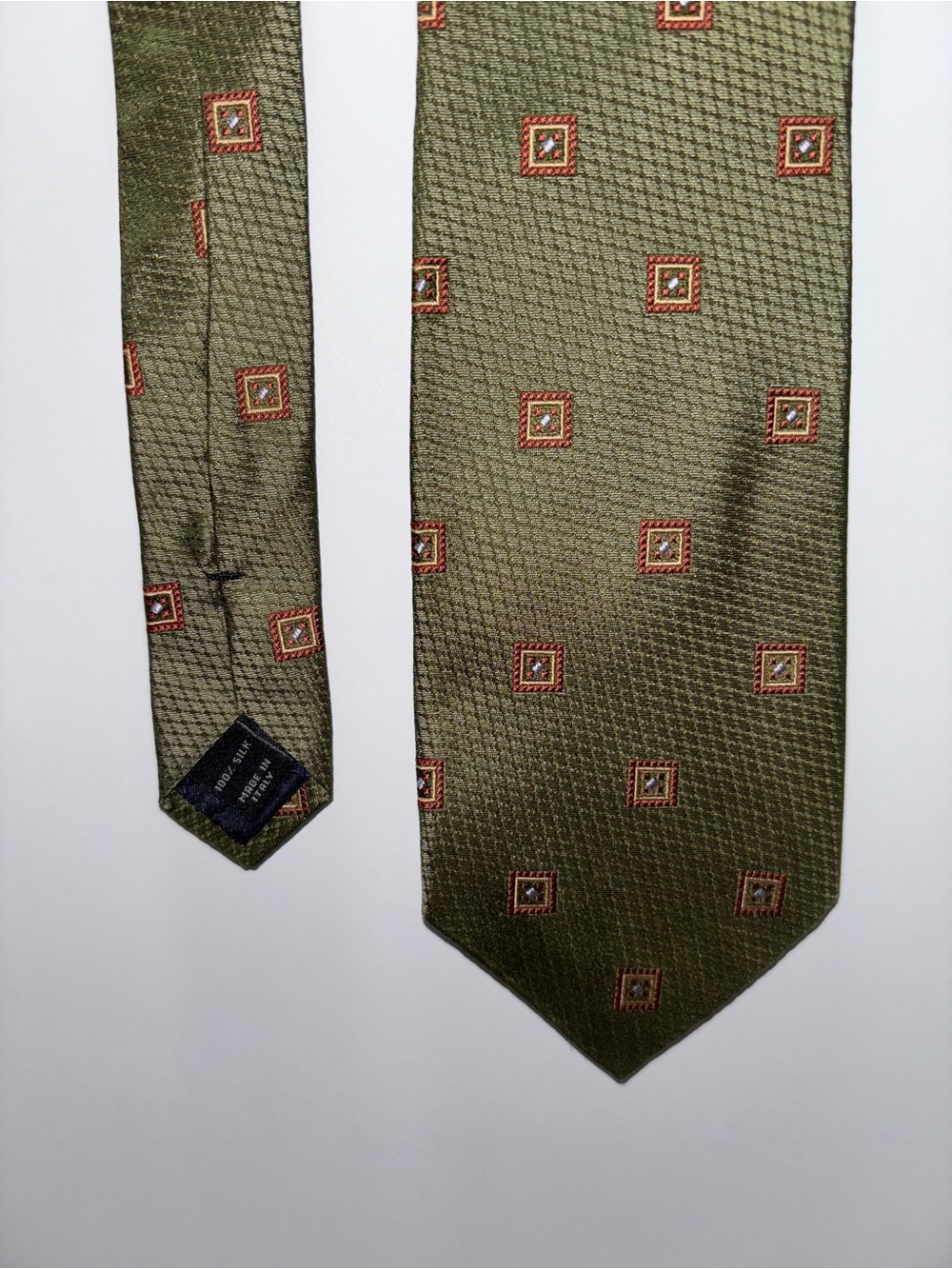 Jos A Bank Designer Men’s Silk Necktie Green White Orange Squares Italy New